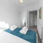 The Appartement *